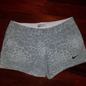 Nike Flex DriFit printed golf short